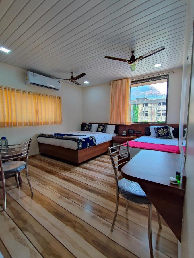 Hotel Starlit Navi Mumbai Exterior foto